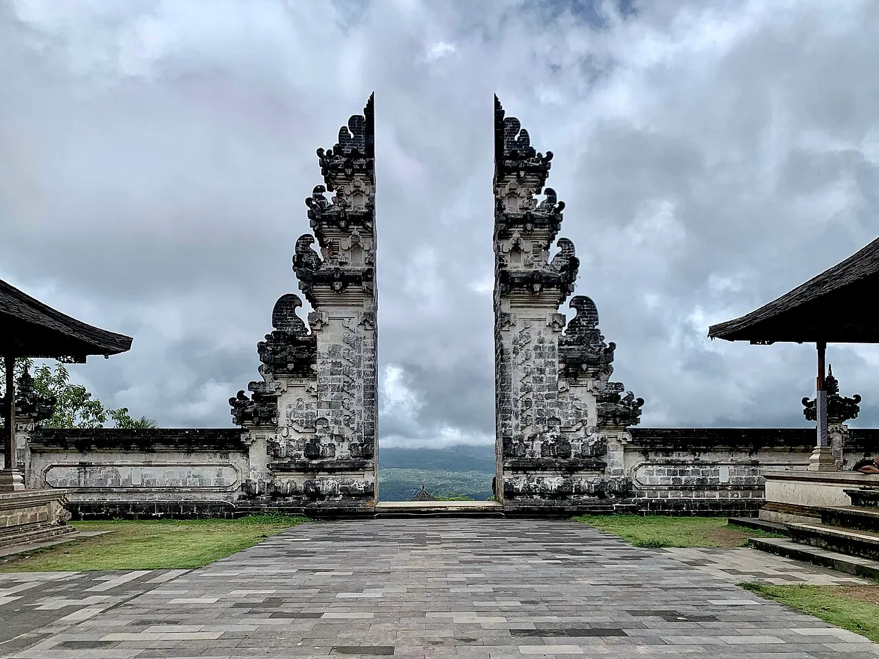 Pura Penataran Agung Lempuyang (Gates of Heaven)